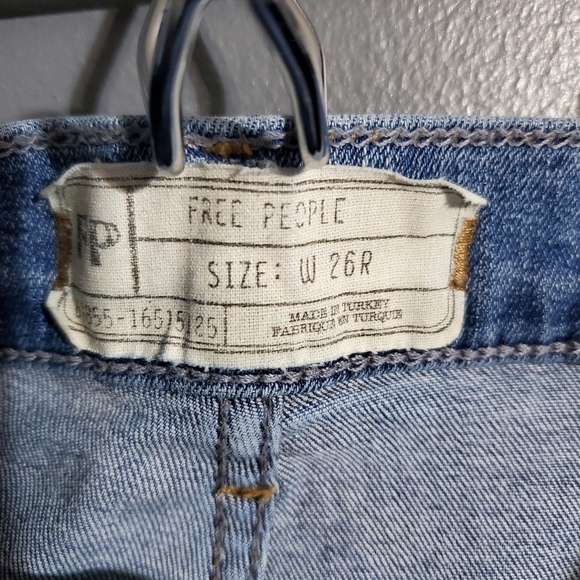 Free People High Rise Jeans Medium Wash Size 26 Regular - Picture 6 of 6